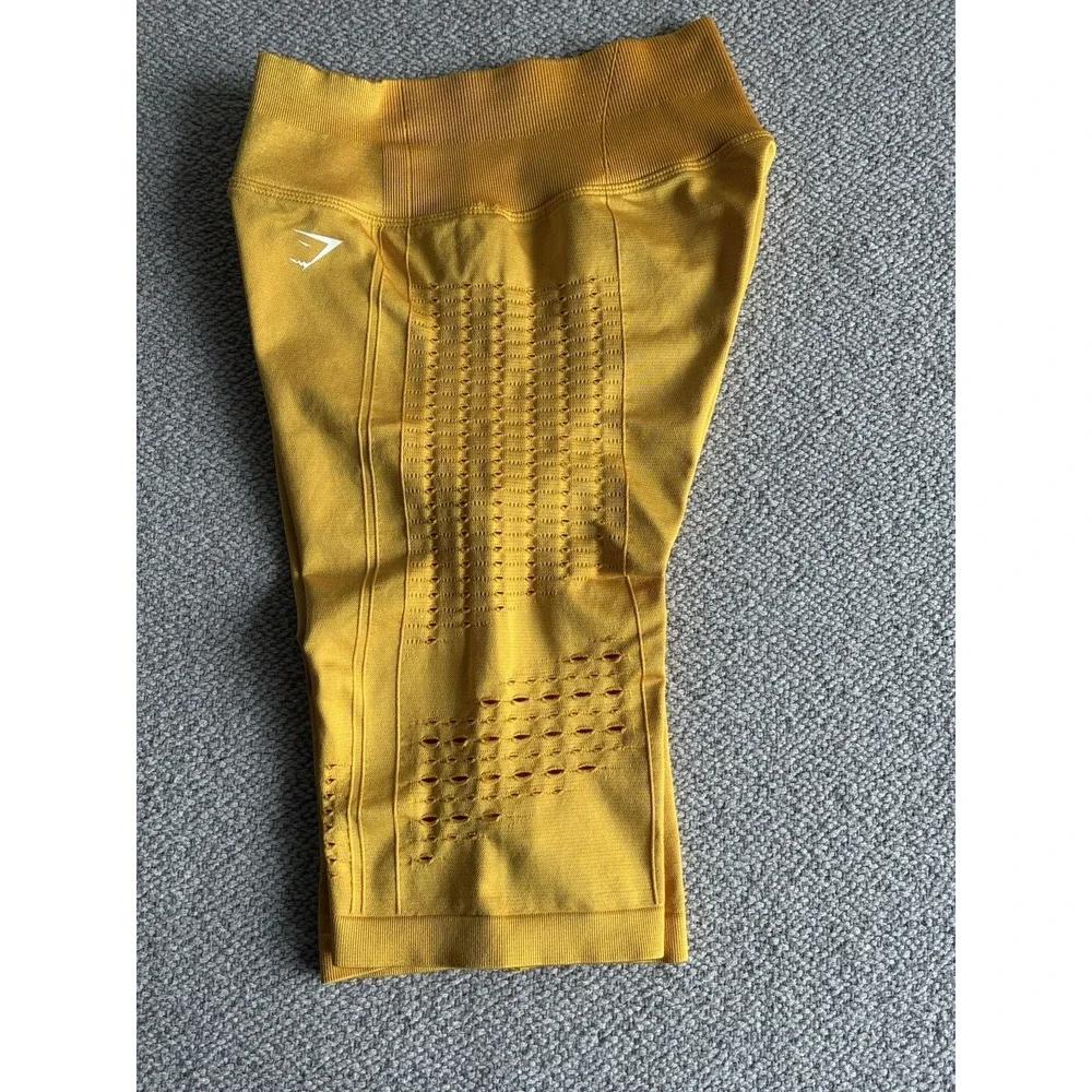 Gymshark Seamless Biker Shorts Women M .Mustard Yellow High Waisted Activewear.
